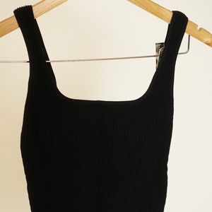 Babaton Sculpted Knit Squareneck Tank